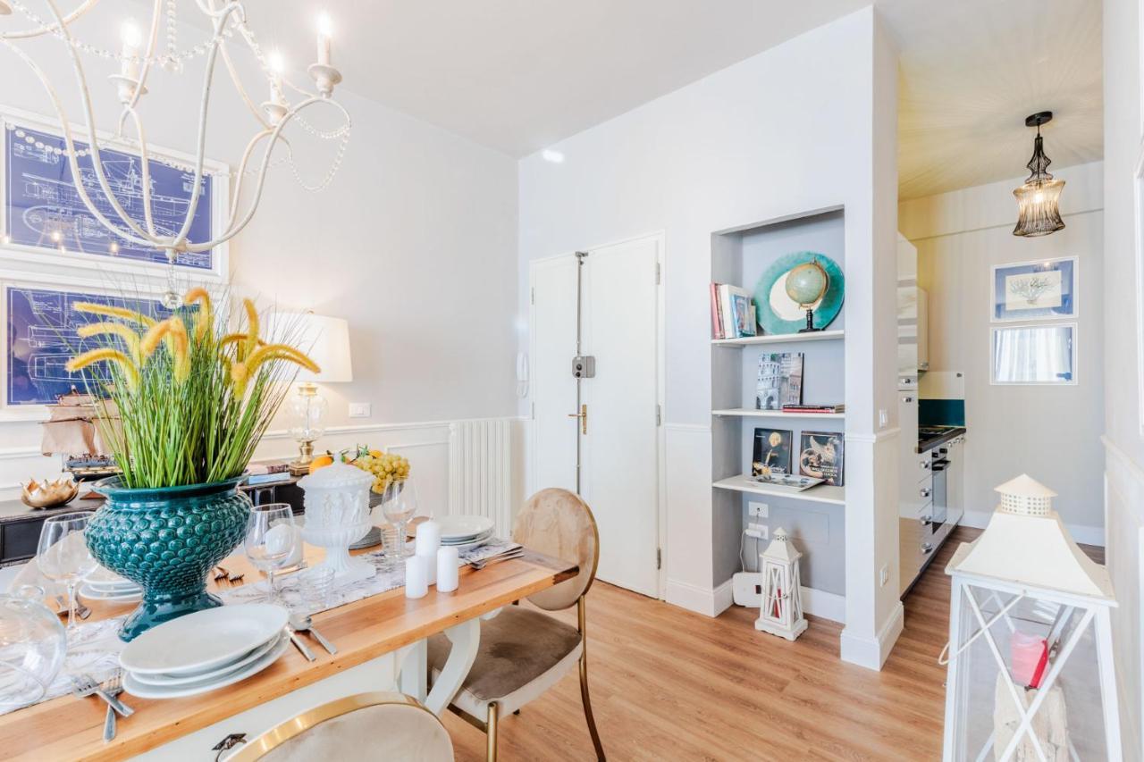 "Libeccio Apartment" Fronte Mare Con Garage Privato Lido di Camaiore Dış mekan fotoğraf