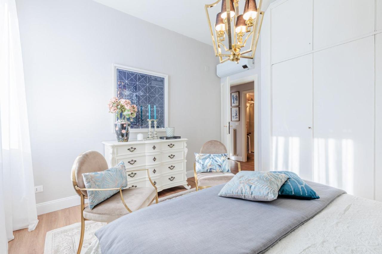 "Libeccio Apartment" Fronte Mare Con Garage Privato Lido di Camaiore Dış mekan fotoğraf
