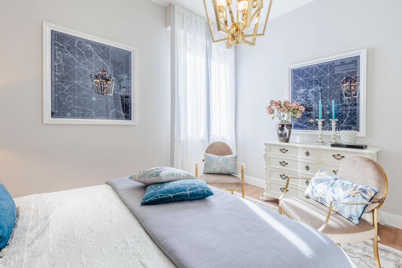 "Libeccio Apartment" Fronte Mare Con Garage Privato Lido di Camaiore Dış mekan fotoğraf