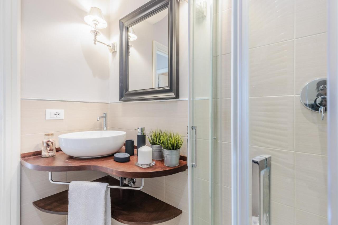 "Libeccio Apartment" Fronte Mare Con Garage Privato Lido di Camaiore Dış mekan fotoğraf