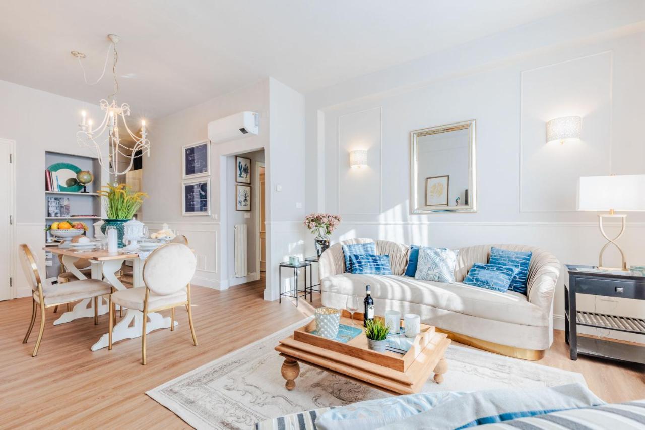 "Libeccio Apartment" Fronte Mare Con Garage Privato Lido di Camaiore Dış mekan fotoğraf